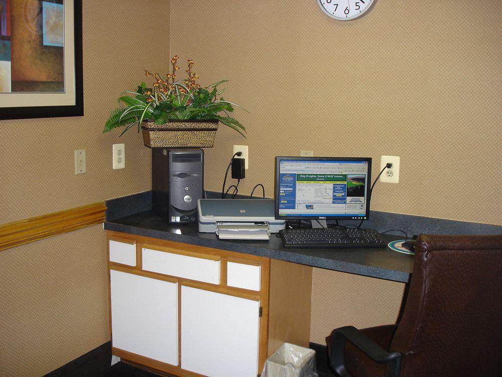 Holiday Inn Express Edgewood-Aberdeen-Bel Air Kemudahan gambar