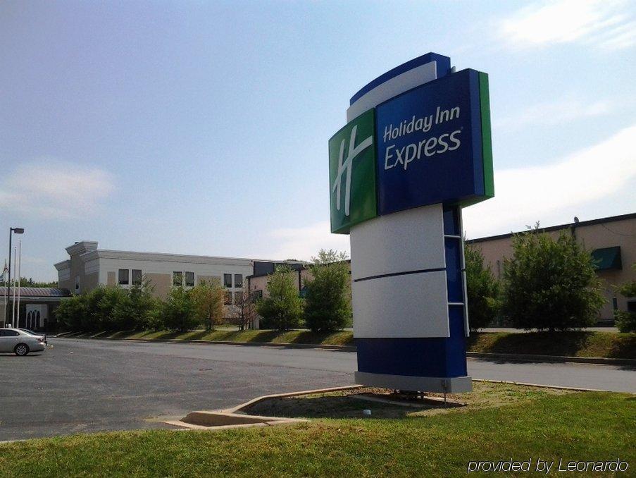 Holiday Inn Express Edgewood-Aberdeen-Bel Air Luaran gambar
